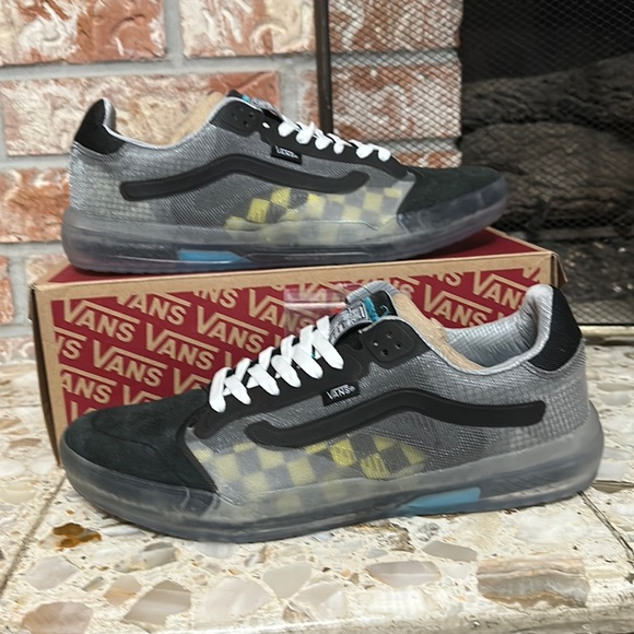 Vans Other - Vans Evdnt Rw Ultim Transparent frost grey ultimate waffle